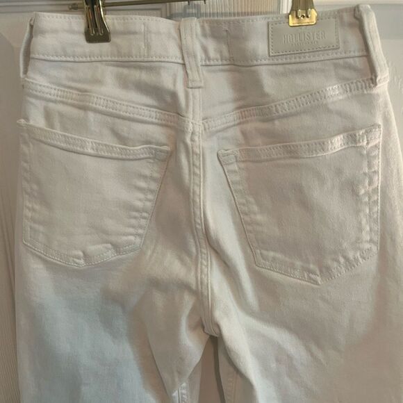 Hollister White Ankle Cropped Jeans - Picture 10 of 12